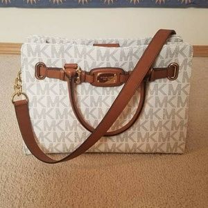 Michael Kors: Large Vanilla Hamilton Tote